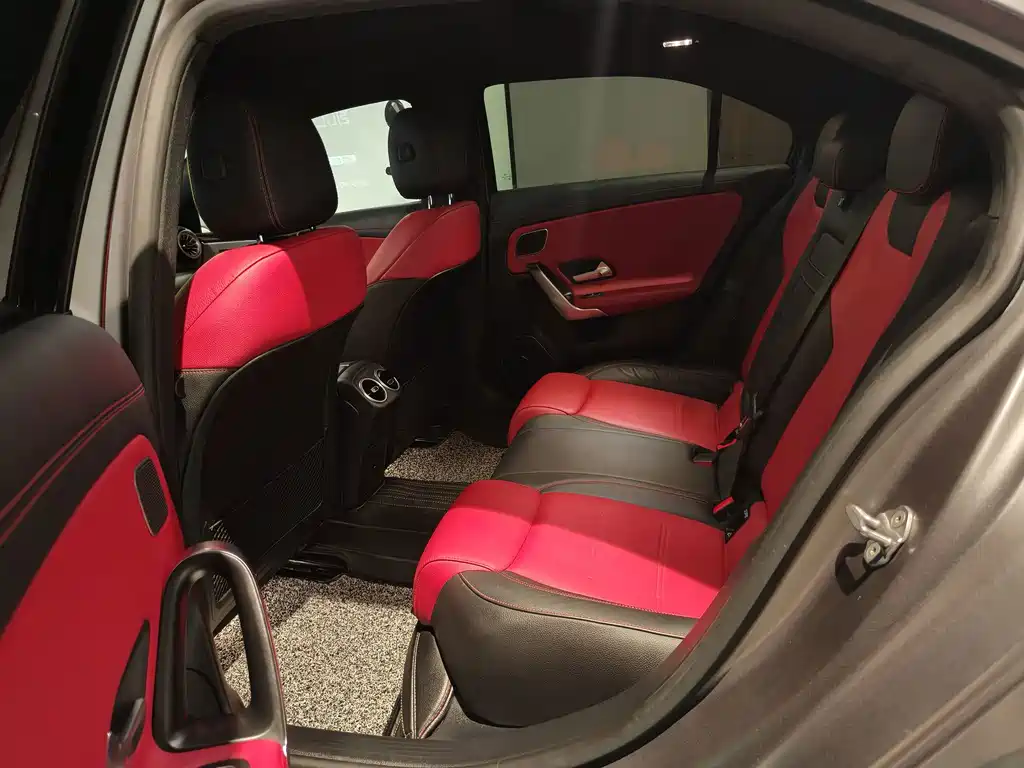 Mercedes-Benz A-Class AMG — фото 6