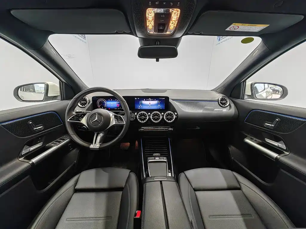 Mercedes-Benz GLA — фото 10