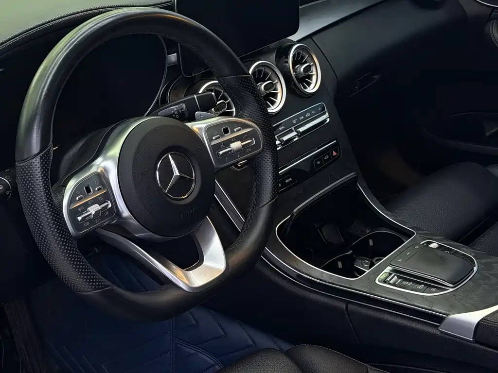 Mercedes-Benz C-Class — фото 9