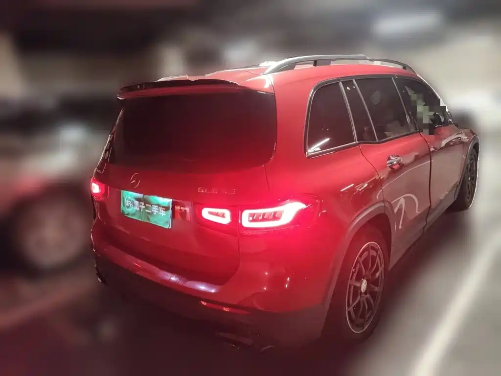 Mercedes-Benz GLB AMG — фото 4