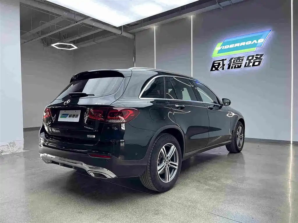 Mercedes-Benz GLC — фото 7
