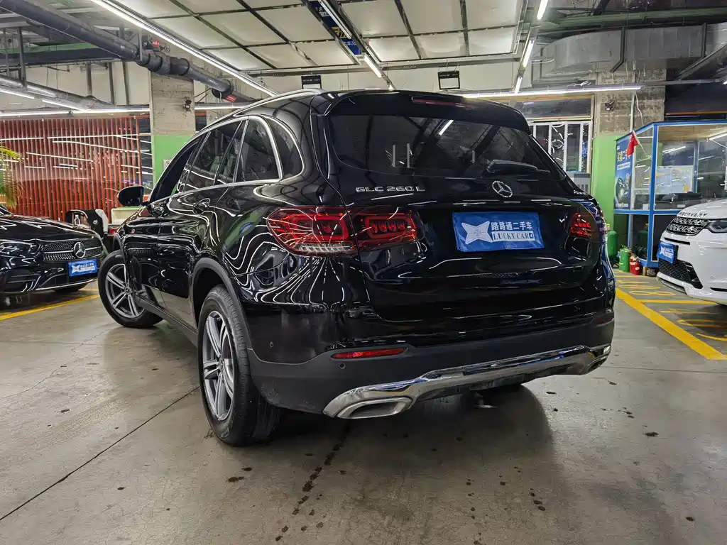 Mercedes-Benz GLC — фото 4