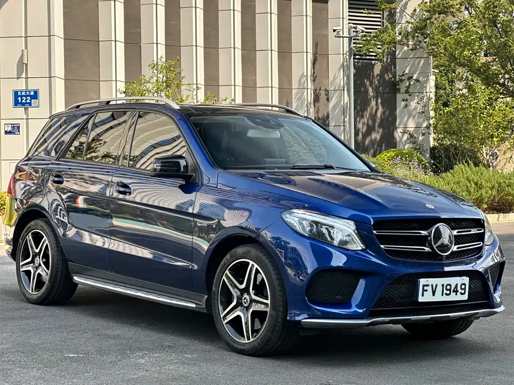 Mercedes-Benz GLE AMG — фото 3