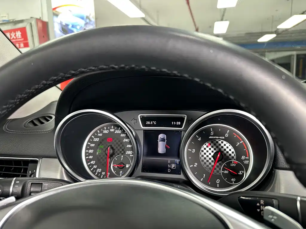 Mercedes-Benz GLE AMG — фото 30