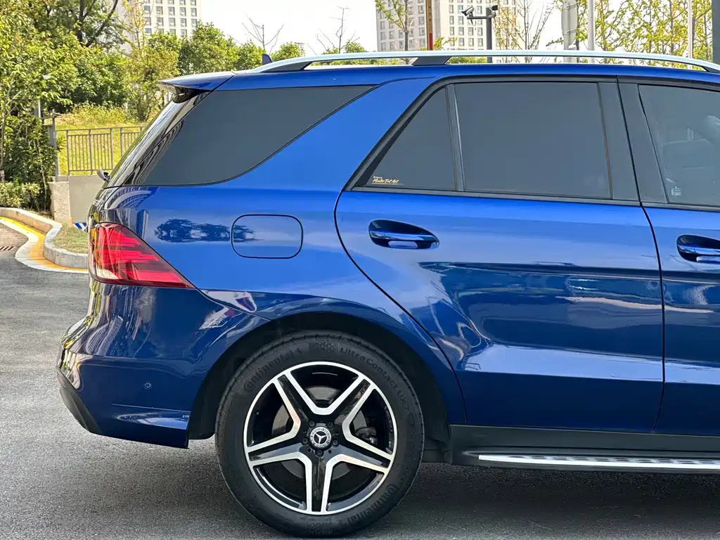 Mercedes-Benz GLE AMG — фото 4