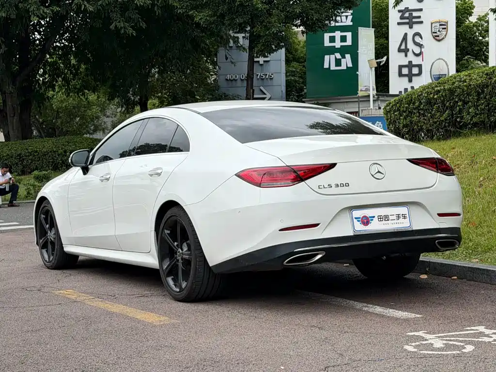 Mercedes-Benz CLS — фото 4