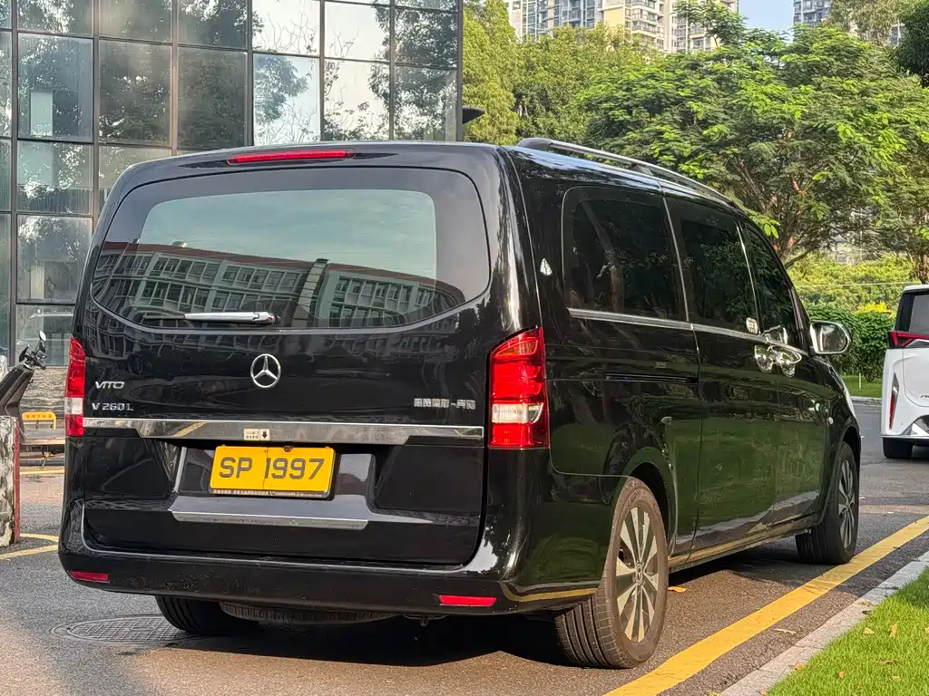 Mercedes-Benz Vito — фото 7