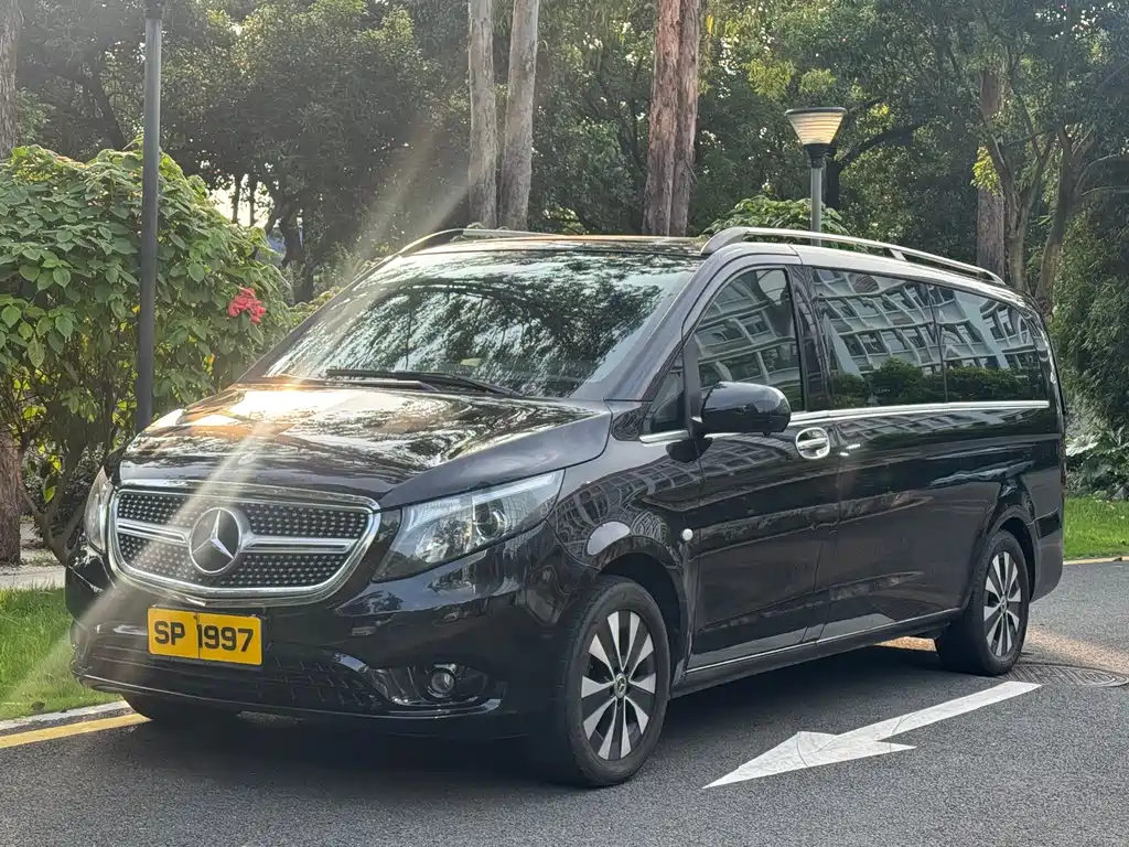 Mercedes-Benz Vito