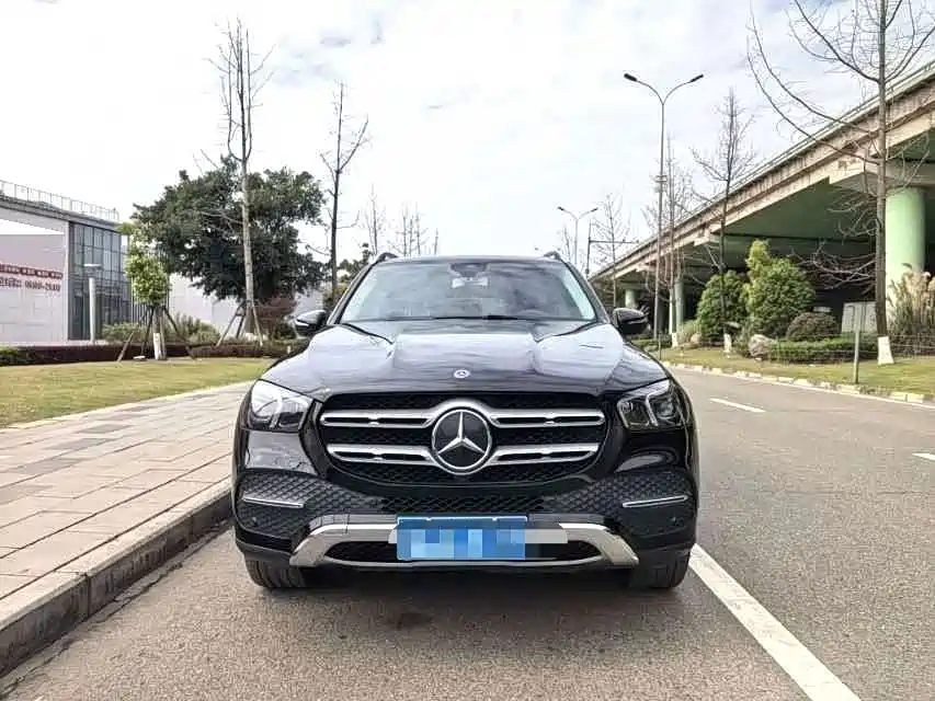 Mercedes-Benz GLE (Import) — фото 2
