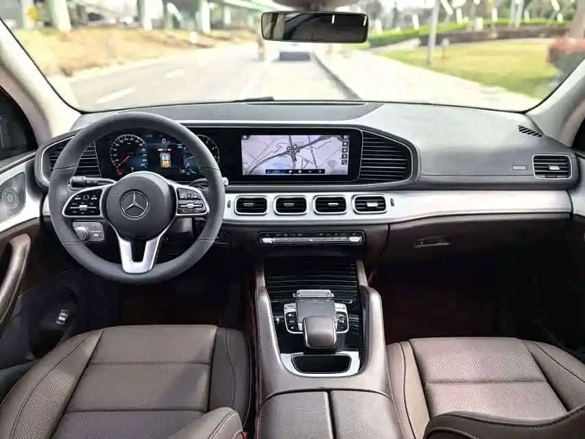 Mercedes-Benz GLE (Import) — фото 7