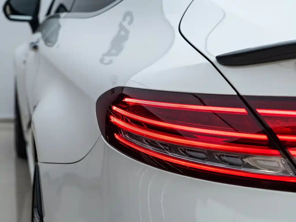 Mercedes-Benz C-Class AMG — фото 11