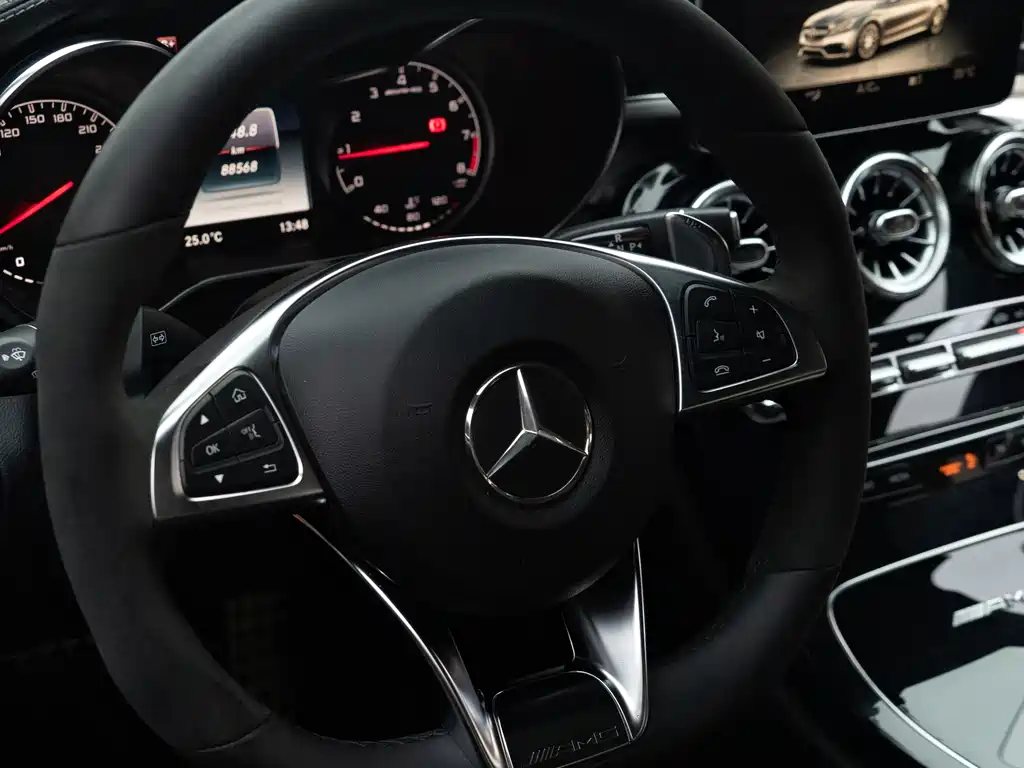 Mercedes-Benz C-Class AMG — фото 20
