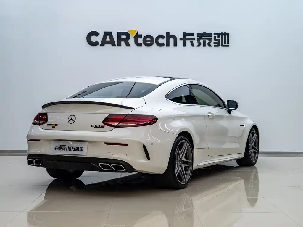 Mercedes-Benz C-Class AMG — фото 10