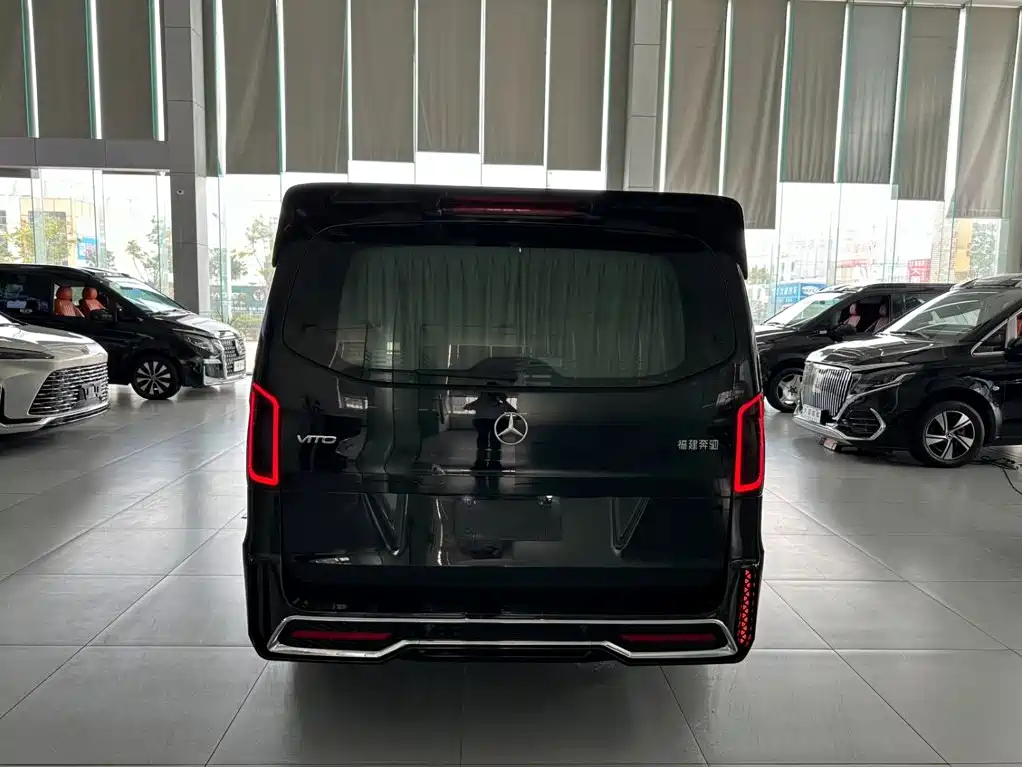 Mercedes-Benz Vito — фото 28