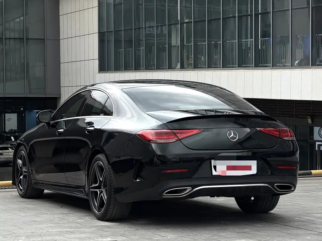 Mercedes-Benz CLS — фото 8