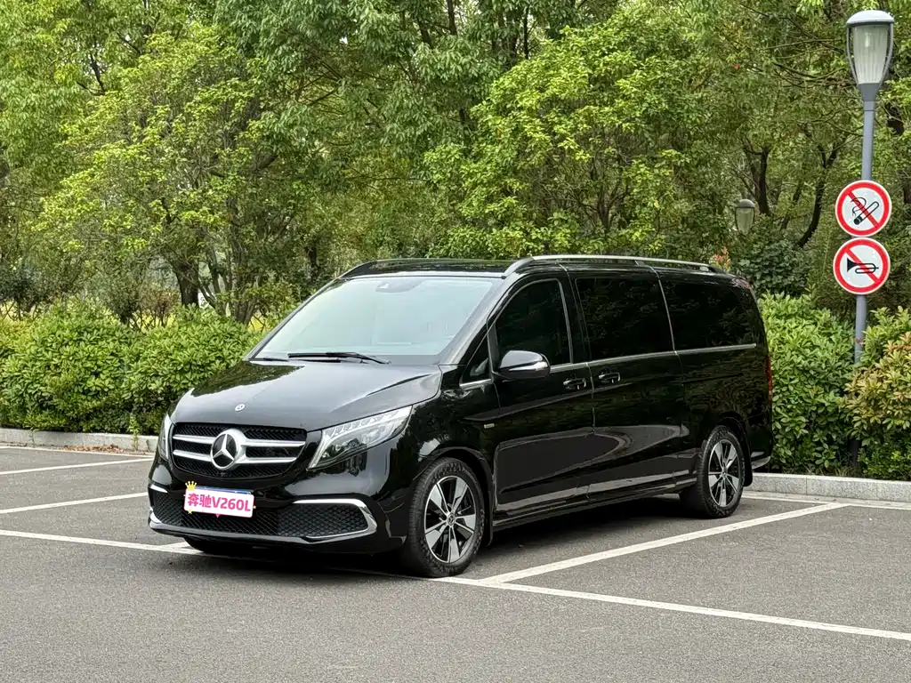 Mercedes-Benz V-Class — фото 3