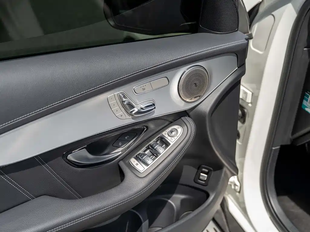 Mercedes-Benz GLC AMG — фото 17