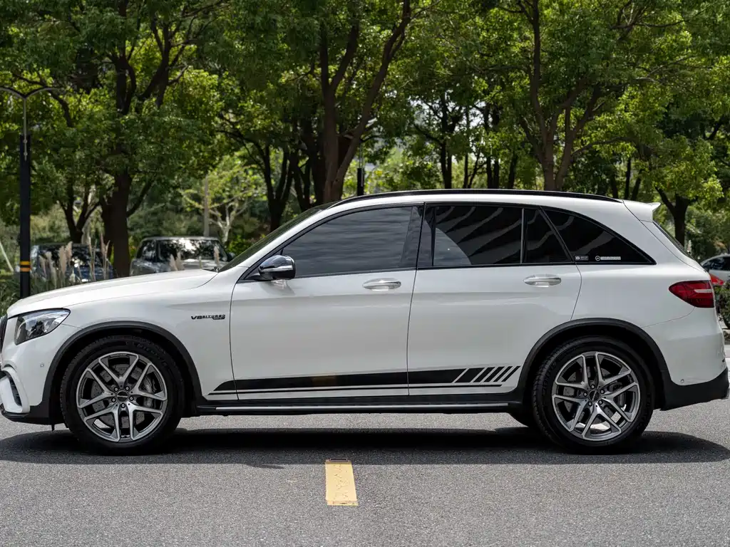Mercedes-Benz GLC AMG — фото 3