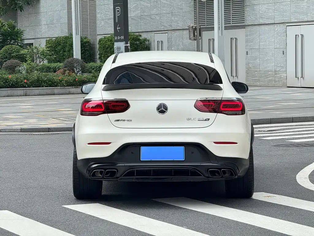 Mercedes-Benz GLC Coupe AMG — фото 3