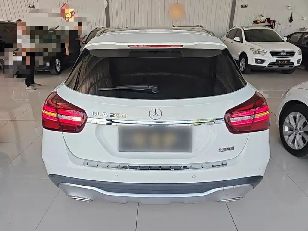 Mercedes-Benz GLA — фото 4
