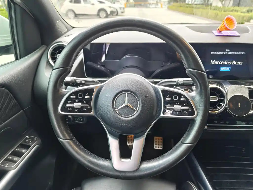Mercedes-Benz B-Class — фото 17