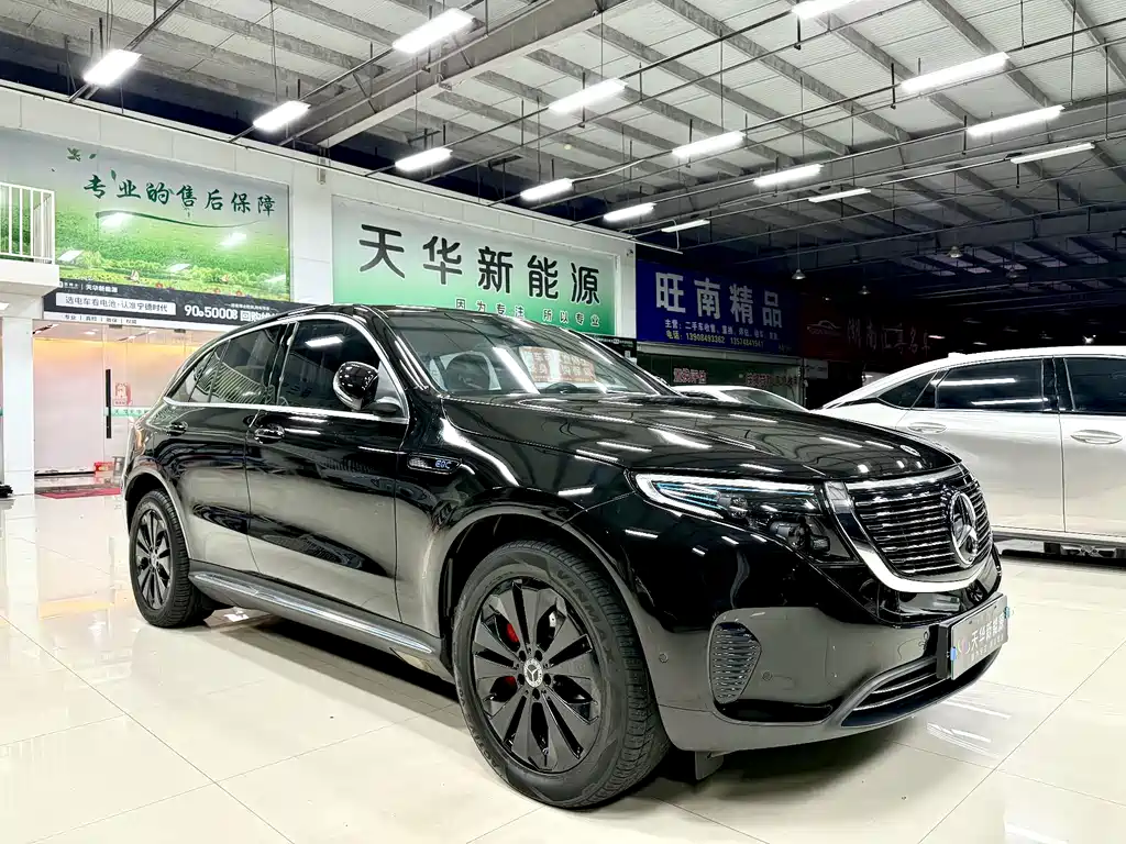 Mercedes-Benz EQC — фото 3