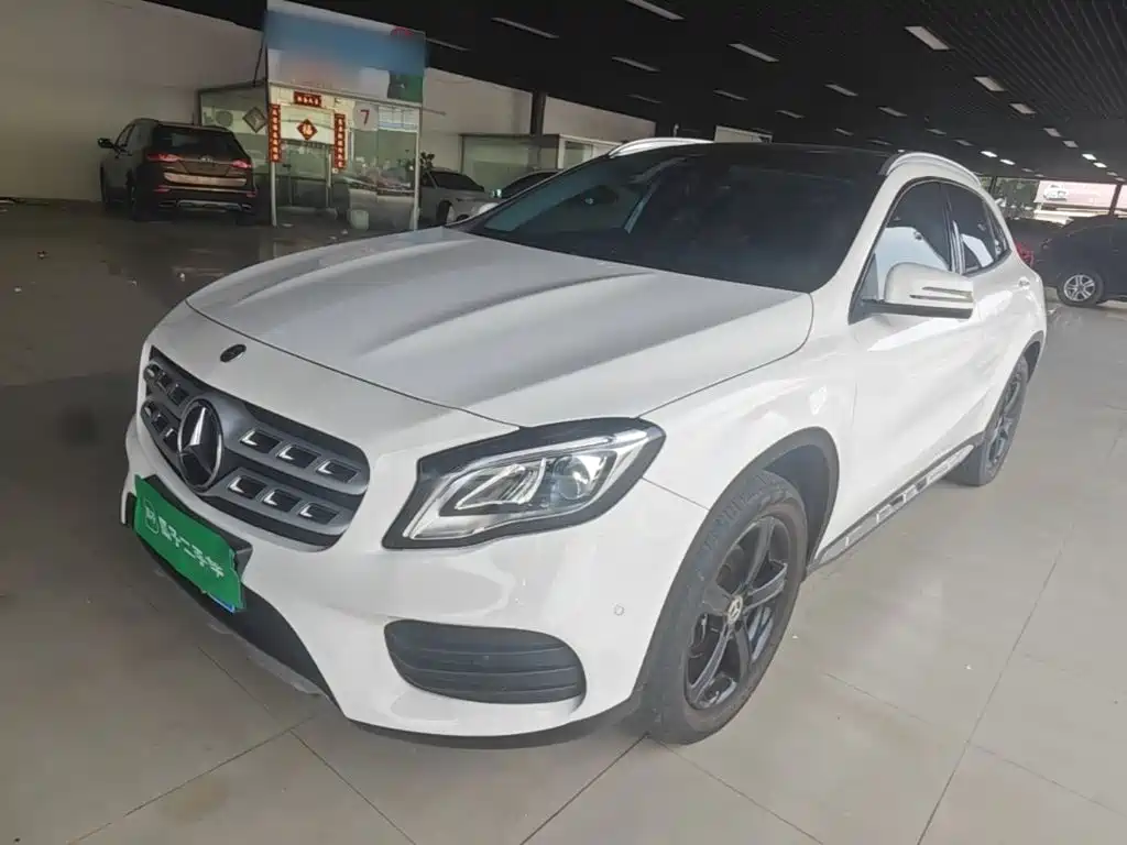 Mercedes-Benz GLA — фото 2