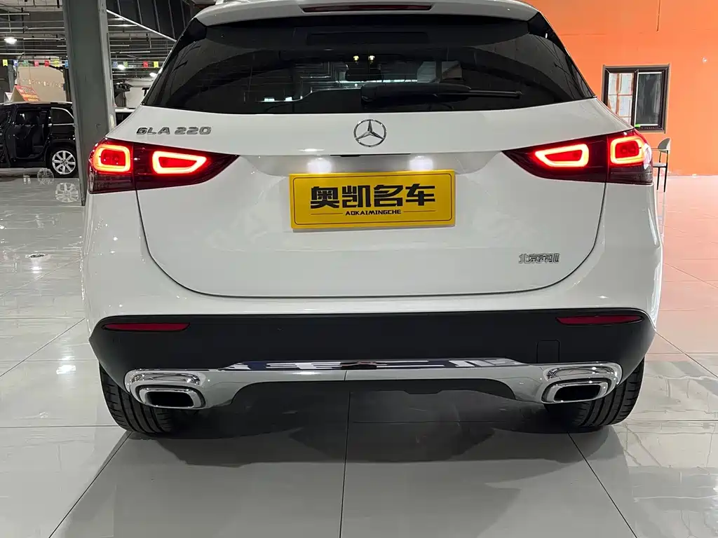 Mercedes-Benz GLA — фото 5