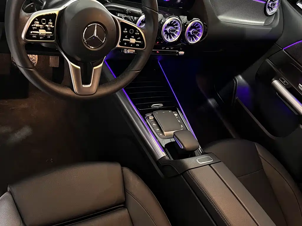 Mercedes-Benz GLA — фото 7