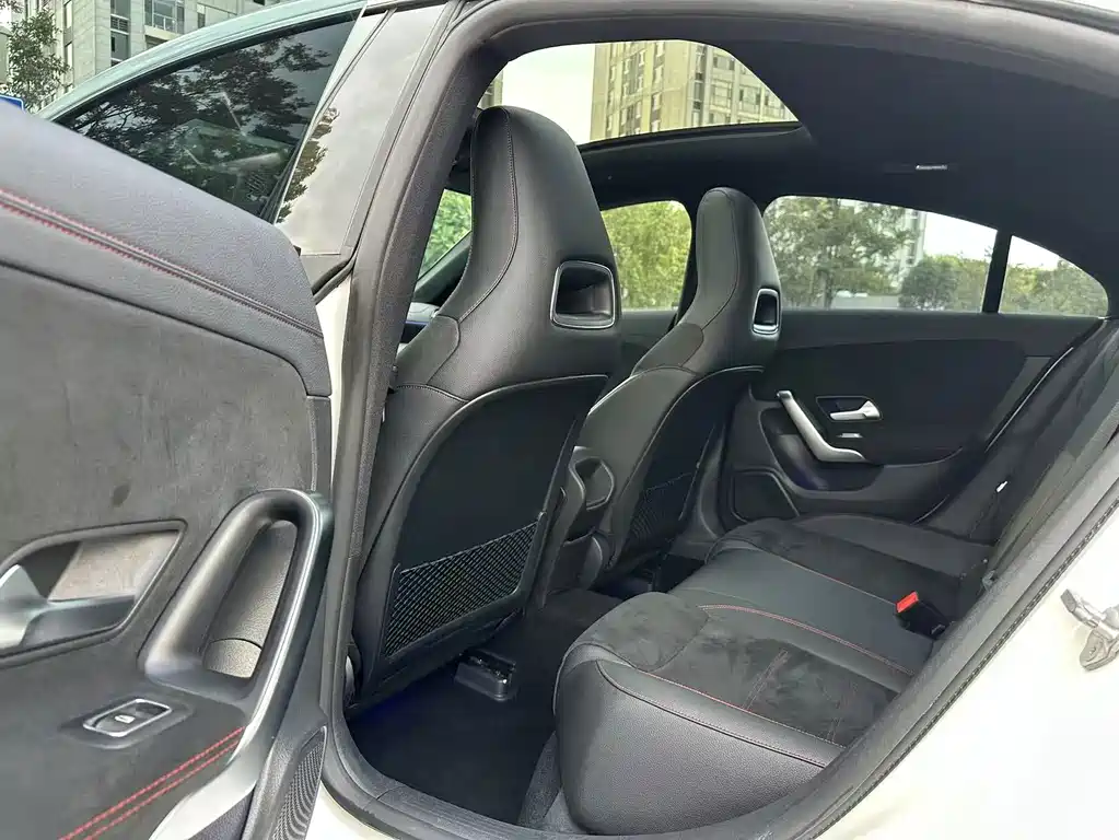 Mercedes-Benz CLA (Import) — фото 6
