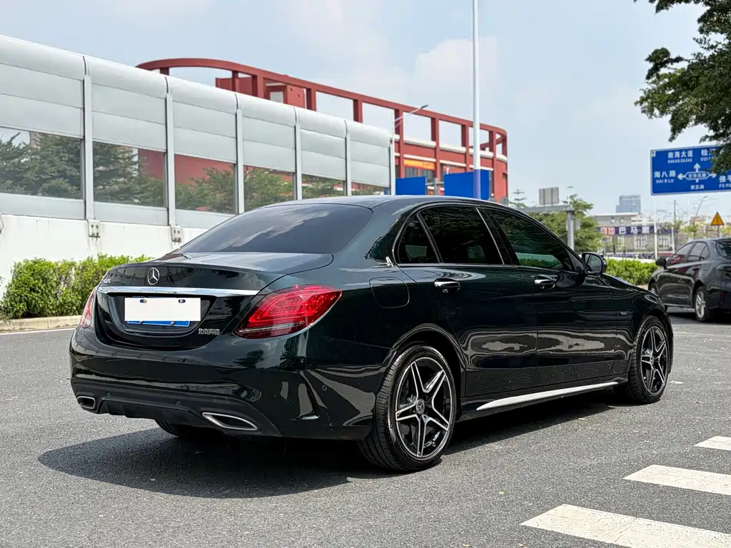 Mercedes-Benz C-Class — фото 10