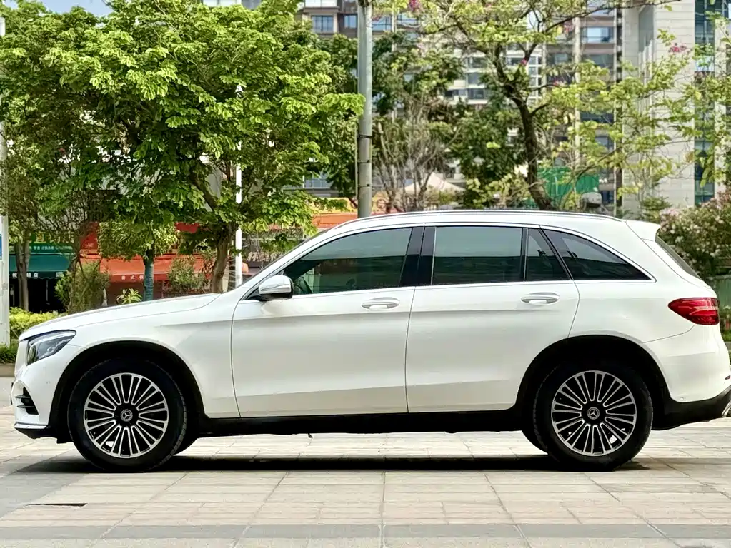 Mercedes-Benz GLC — фото 3