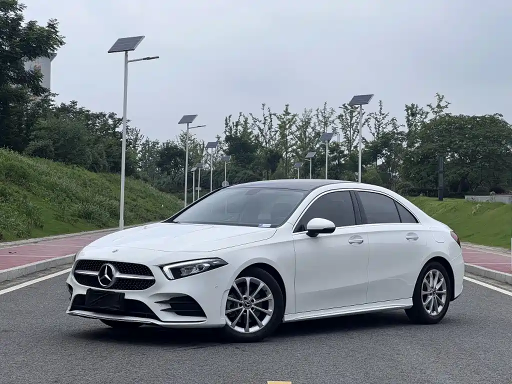 Mercedes-Benz A-Class — фото 2