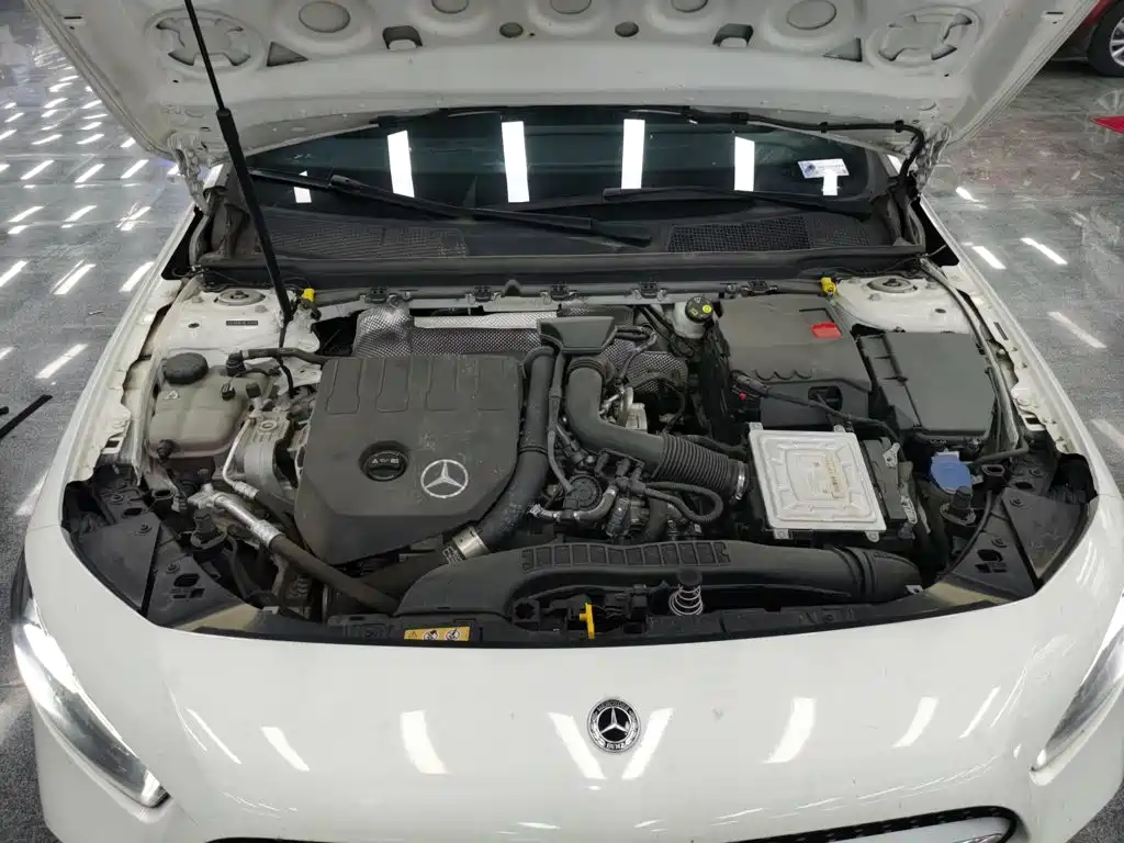 Mercedes-Benz A-Class — фото 10