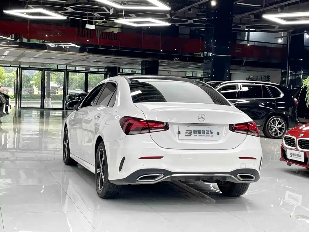 Mercedes-Benz A-Class — фото 10