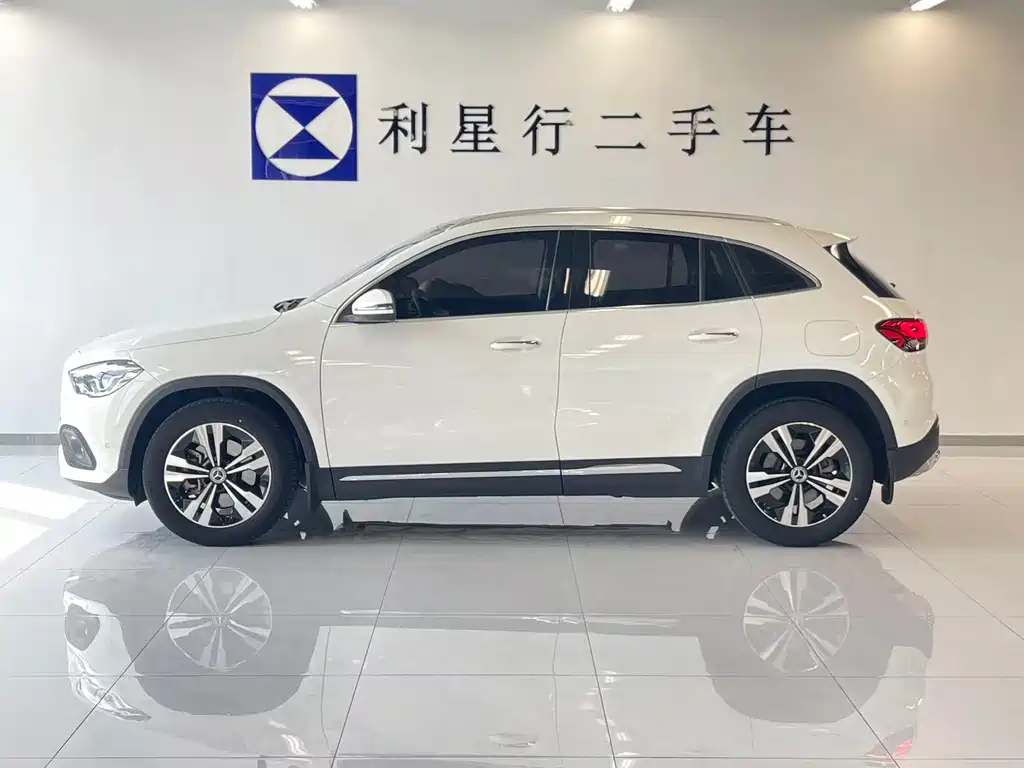 Mercedes-Benz GLA — фото 3