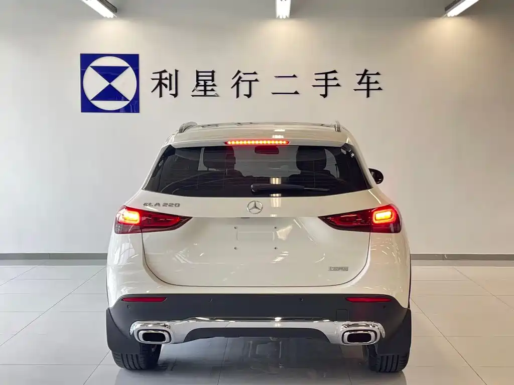 Mercedes-Benz GLA — фото 8