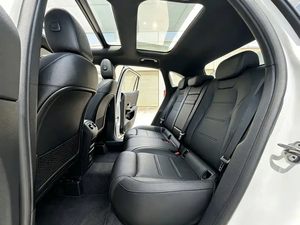 Mercedes-Benz GLA — фото 9