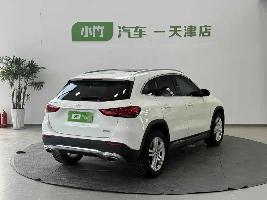 Mercedes-Benz GLA — фото 8