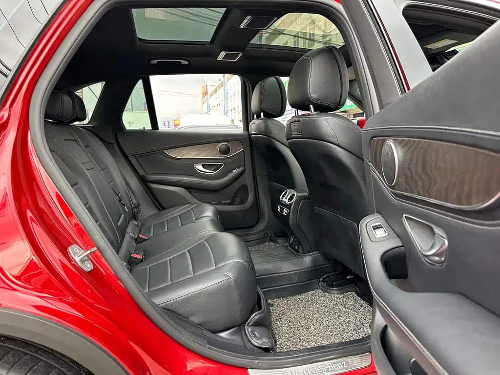 Mercedes-Benz GLC — фото 15
