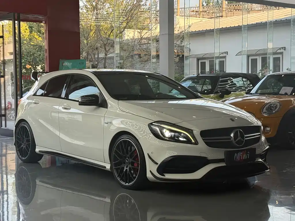 Mercedes-Benz A-Class AMG (Import) — фото 3