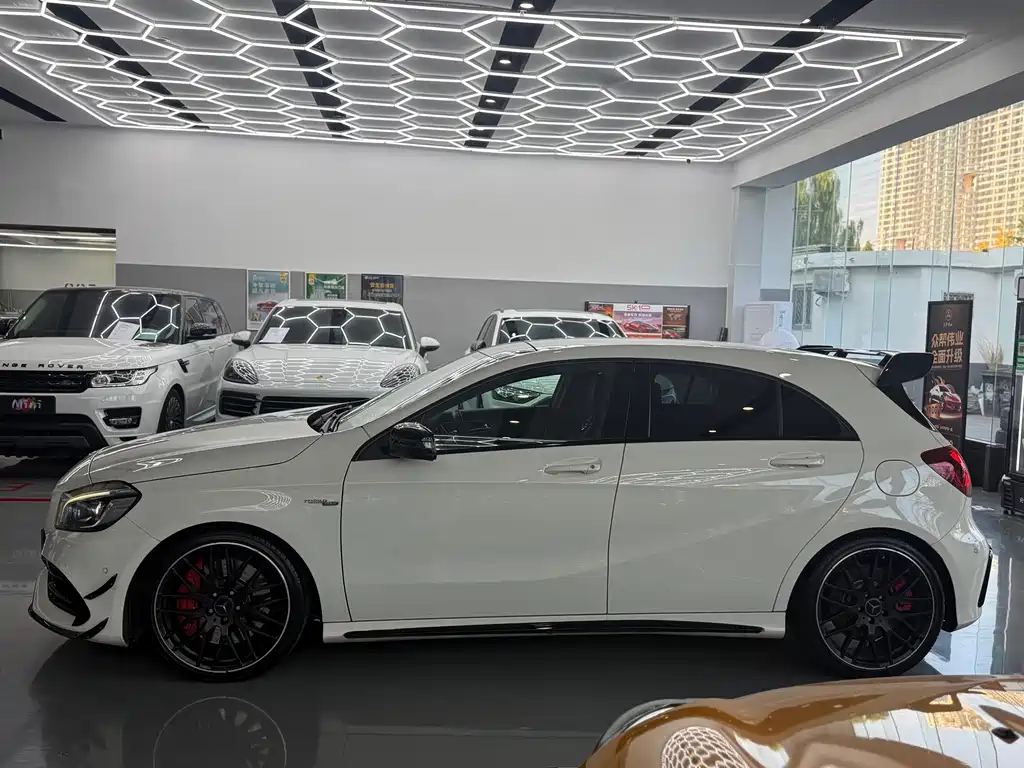 Mercedes-Benz A-Class AMG (Import) — фото 7