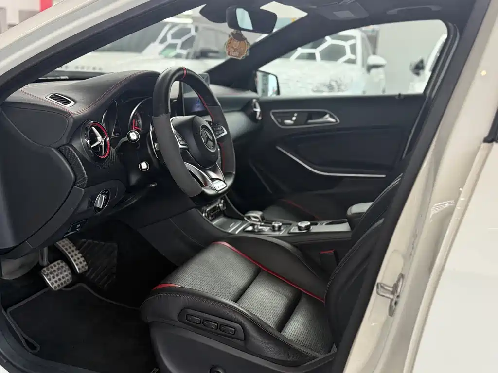 Mercedes-Benz A-Class AMG (Import) — фото 8