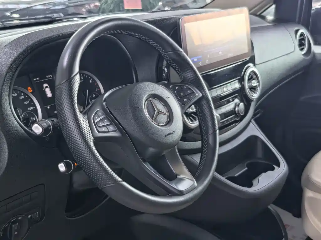 Mercedes-Benz Vito — фото 4