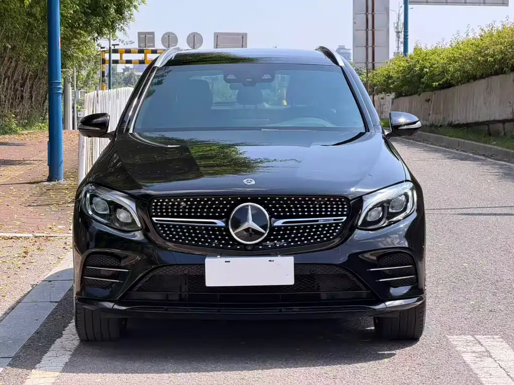 Mercedes-Benz GLC AMG — фото 2