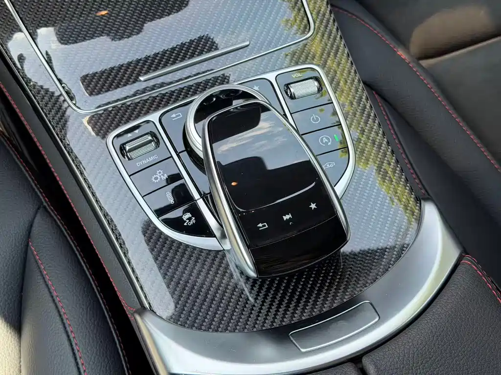 Mercedes-Benz GLC AMG — фото 15