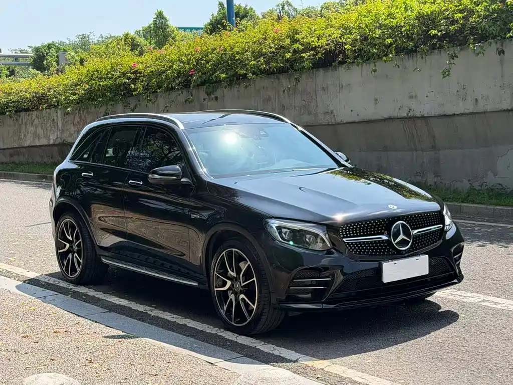 Mercedes-Benz GLC AMG — фото 3