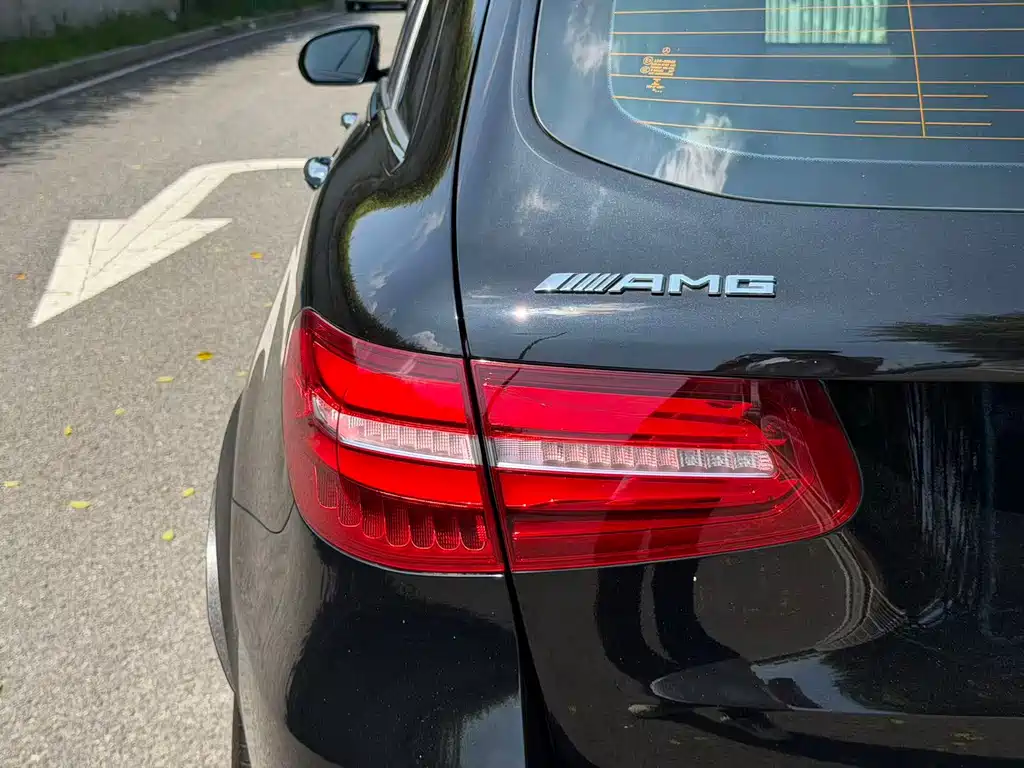 Mercedes-Benz GLC AMG — фото 24