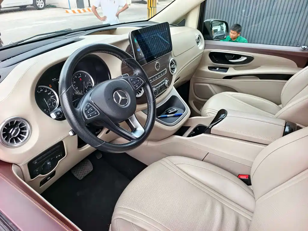 Mercedes-Benz Vito — фото 9