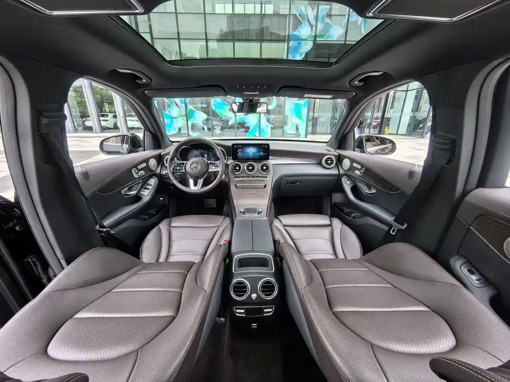 Mercedes-Benz GLC — фото 19
